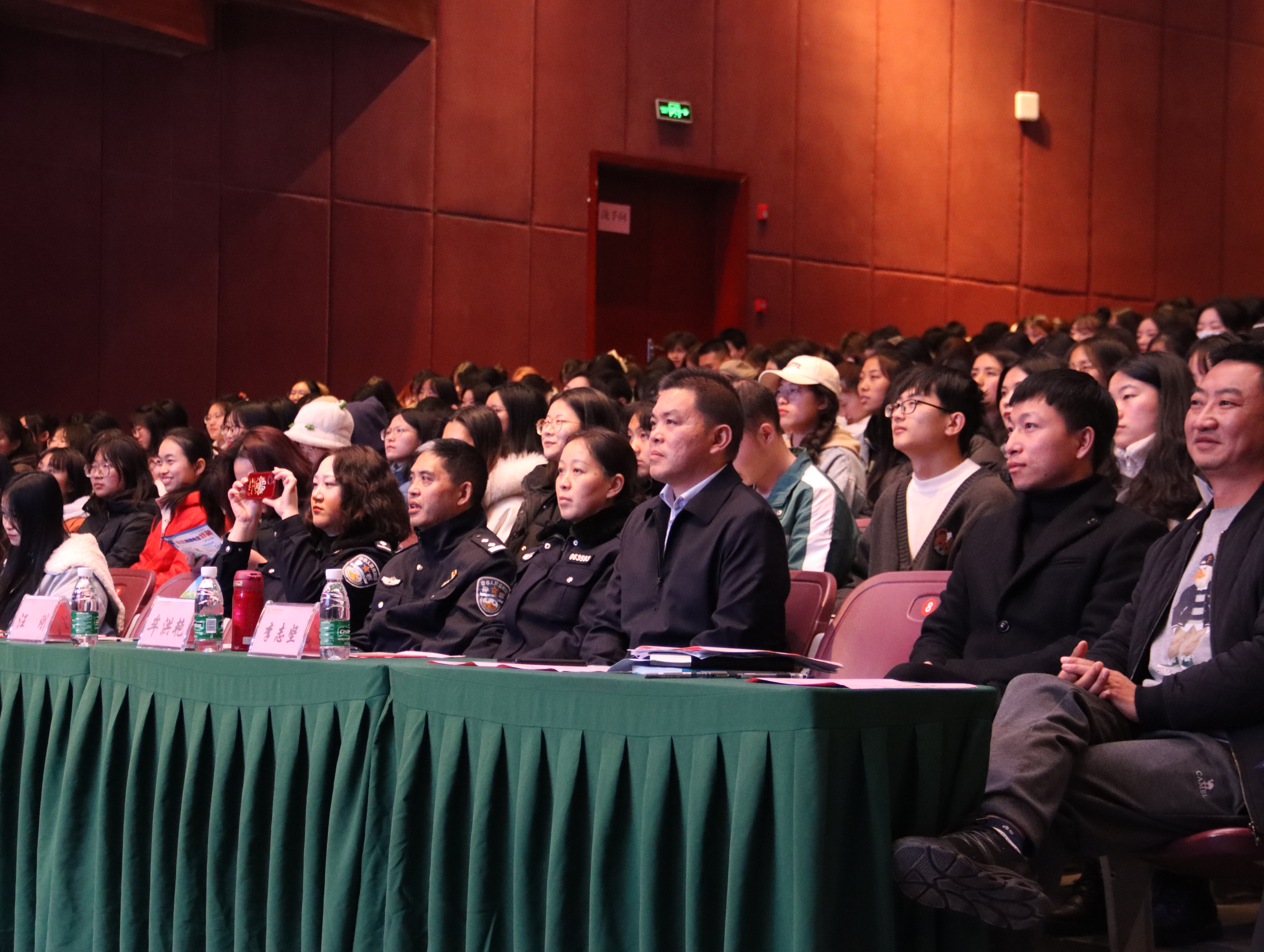 https://www.abtu.edu.cn/__local/B/97/FA/C8980BC37E646EBE1B32C8C13A6_28CE9C95_9C5CC1.jpg